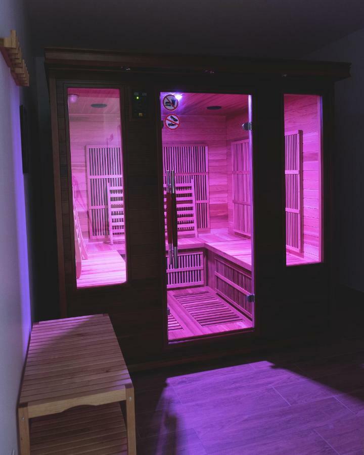 Au Chalet Des Quatre Saisons 阿克斯莱泰尔姆 外观 照片